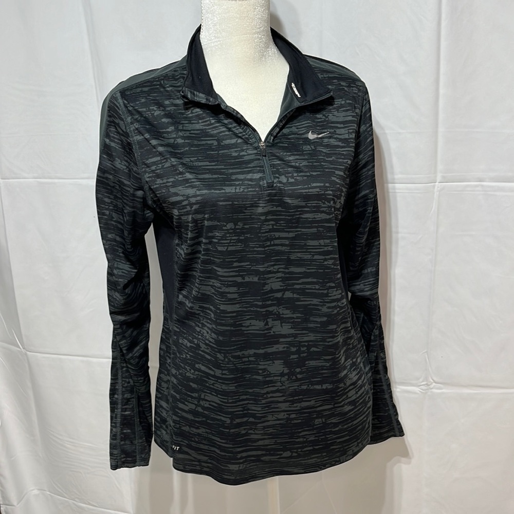 Nike Womens Top Sz L Black Gray Running Long Sleeve Light 1/4 Zip Pullover